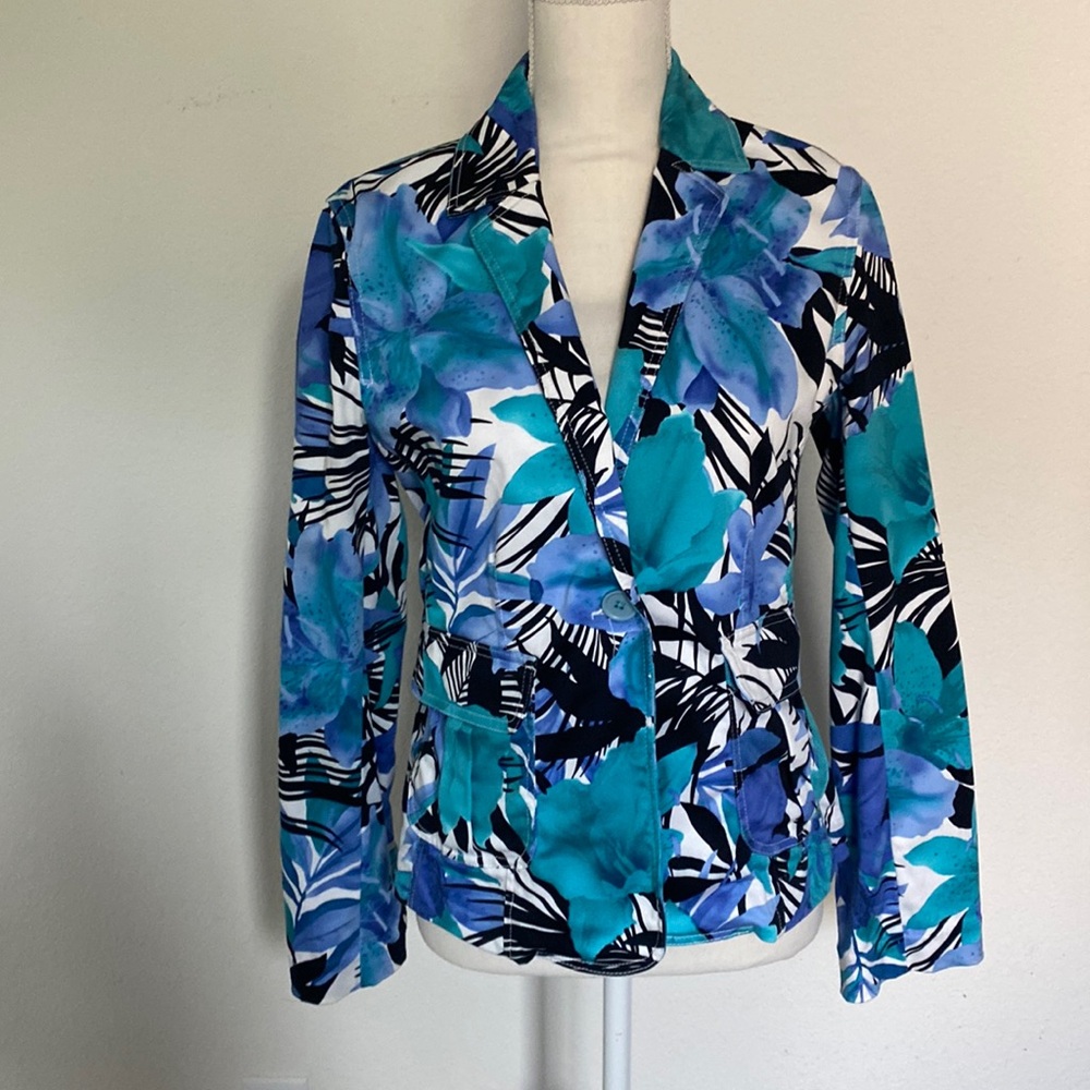 Caribbean Joe blazer, tropical blue and black floral, long-sleeved, size S